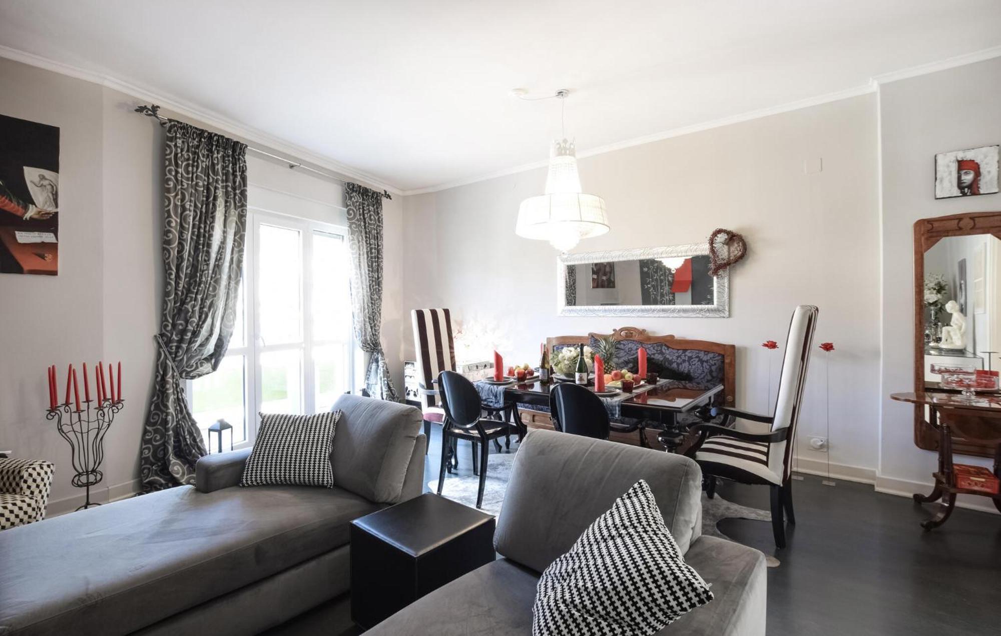 2 Bedroom Cozy Apartment In ゴリツィア エクステリア 写真